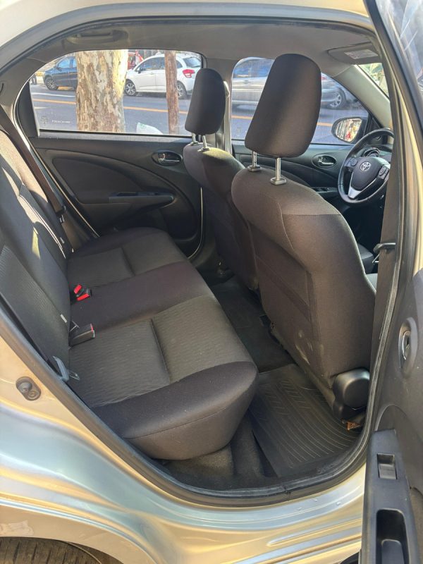 Toyota Etios 1.5 Xls At - Imagen 16