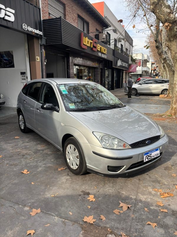Ford Focus 1.6 One Ambiente Mp3 - Imagen 3