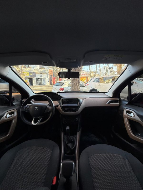 Peugeot 2008 1.6 Active - Imagen 8