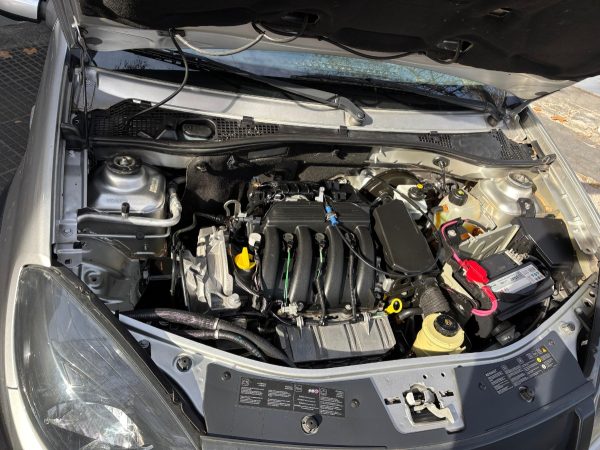 Renault Sandero Stepway 1.6 Confort 105cv - Imagen 20