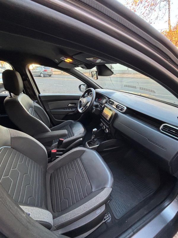 Renault Duster 1.3 Tce Turbo Iconic Cvt - Imagen 13