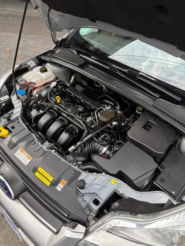Ford Focus Iii 2.0 Sedan Se Plus At6 - Imagen 16