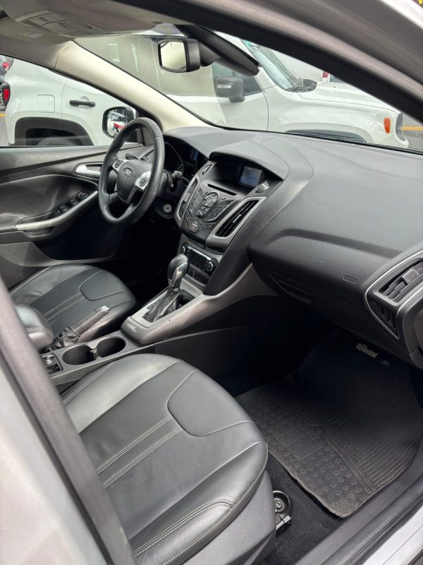 Ford Focus Iii 2.0 Sedan Se Plus At6 - Imagen 11