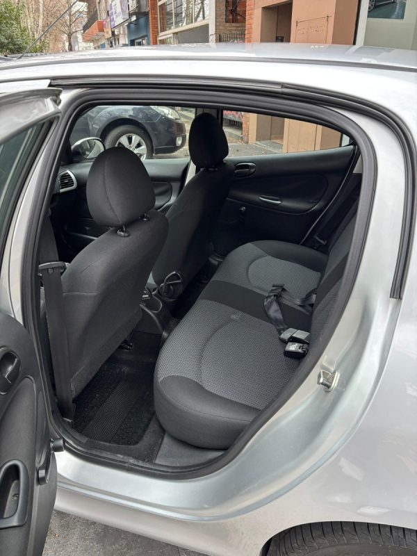 Peugeot 207 1.4 Xs - Imagen 12
