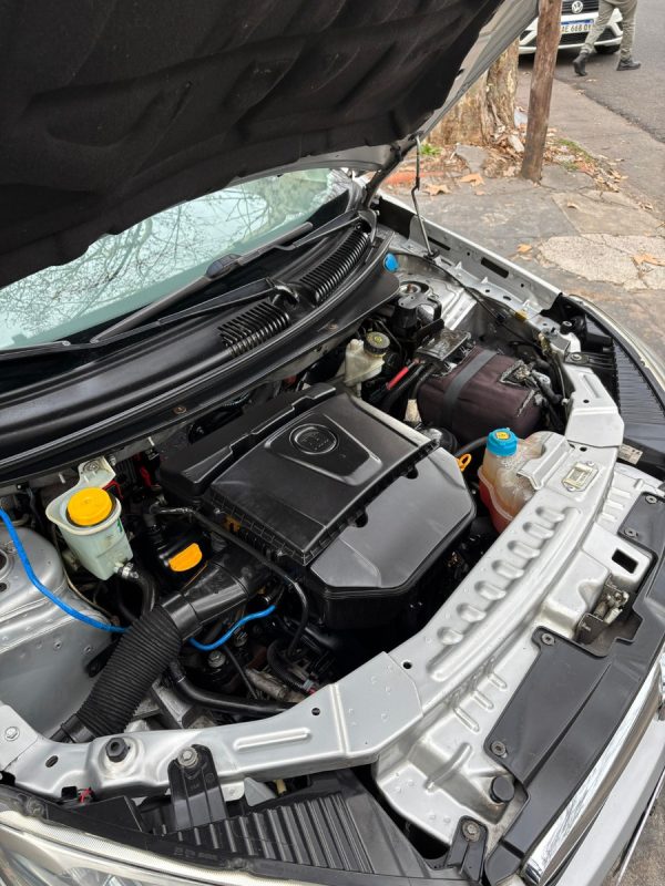 Fiat Grand Siena 1.6 Essence Dualogic 115cv - Imagen 17