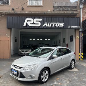 Ford Focus Iii 2.0 Sedan Se Plus At6