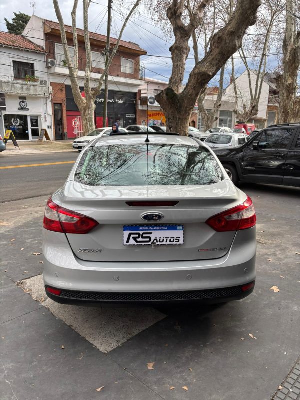 Ford Focus Iii 2.0 Sedan Se Plus At6 - Imagen 8