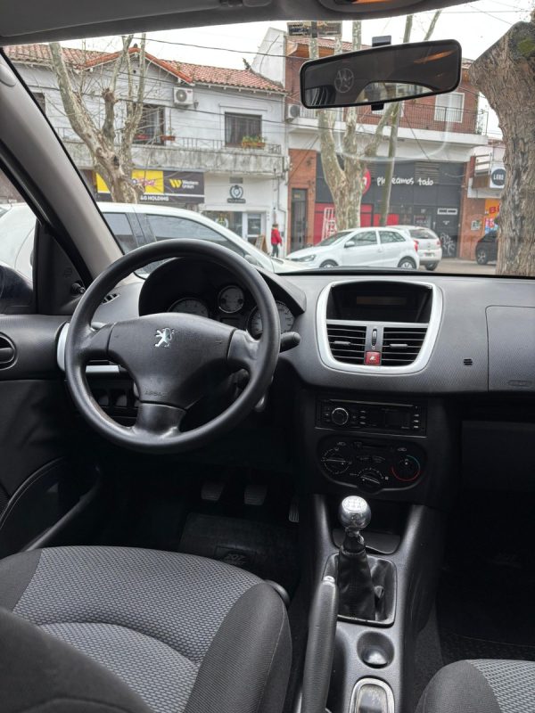 Peugeot 207 1.4 Xs - Imagen 14