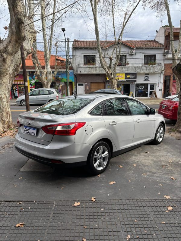 Ford Focus Iii 2.0 Sedan Se Plus At6 - Imagen 7