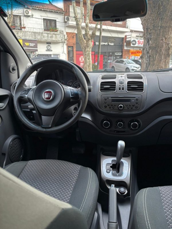 Fiat Grand Siena 1.6 Essence Dualogic 115cv - Imagen 15