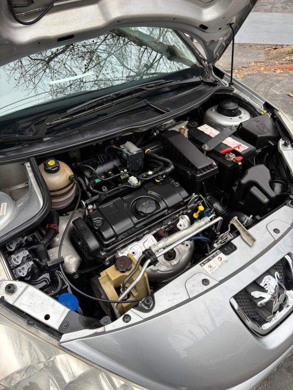 Peugeot 207 1.4 Xs - Imagen 10