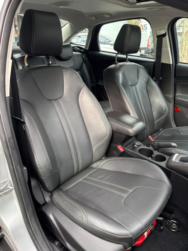 Ford Focus Iii 2.0 Sedan Se Plus At6 - Imagen 12