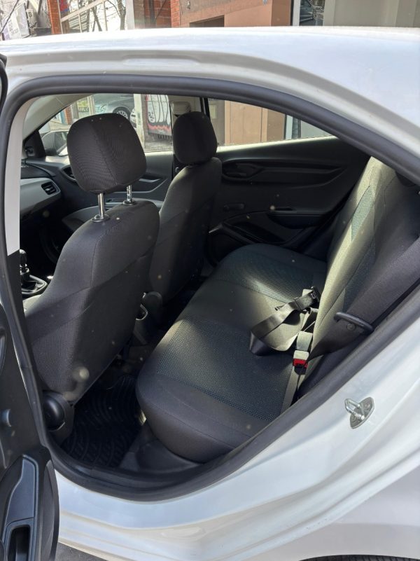 Chevrolet Onix 1.4 Joy Ls 98cv - Imagen 13