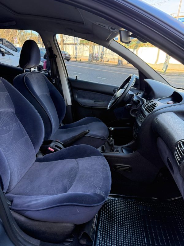Peugeot 206 1.6 Xt Premium - Imagen 12