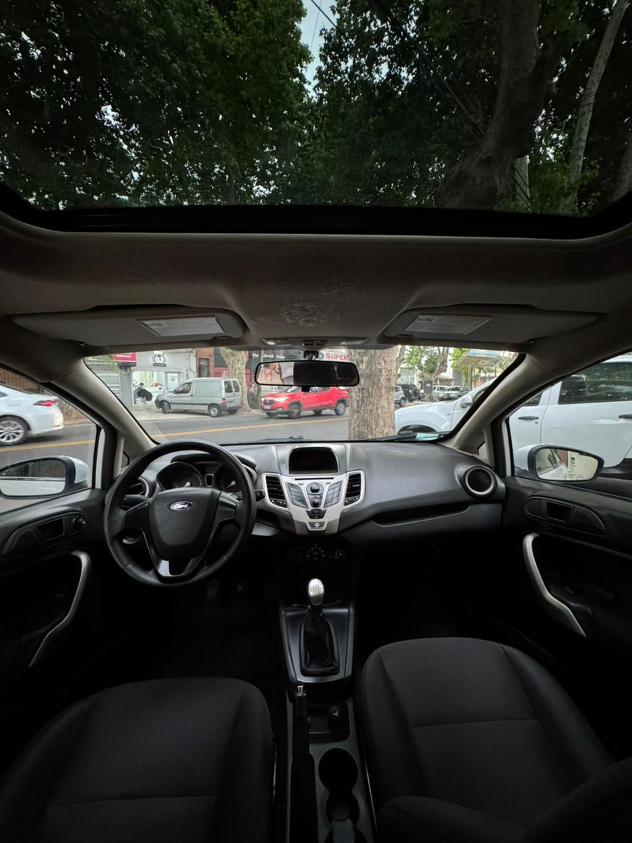 Ford Fiesta Kinetic 1.6 Design Sedan 120cv Trend Plus - Imagen 19