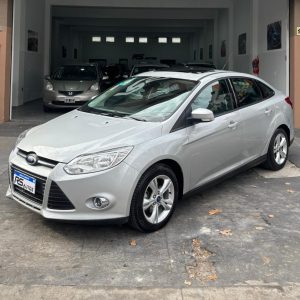 Ford Focus Iii 2.0 Sedan Se Plus At6