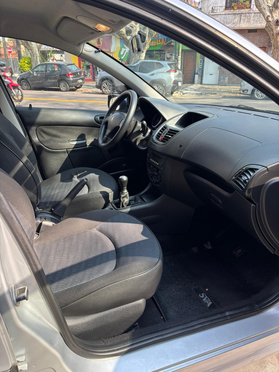 Peugeot 207 1.4 Xr - Imagen 14