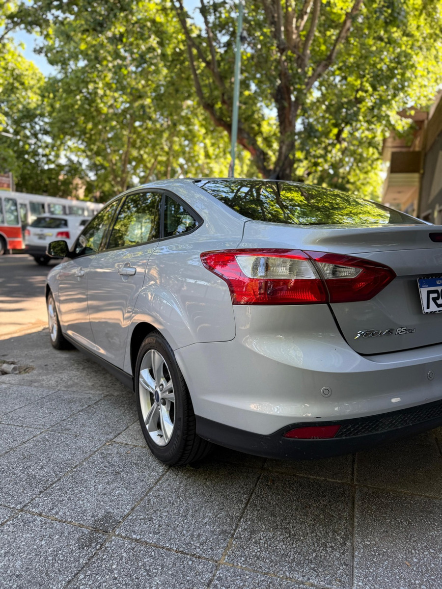 Ford Focus Iii 2.0 Sedan Se Plus At6 - Imagen 12