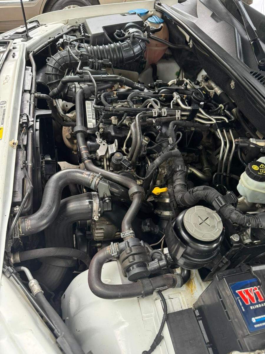 Volkswagen Amarok 2.0 Cd Tdi 180cv 4x2 Highline Pack - Imagen 21