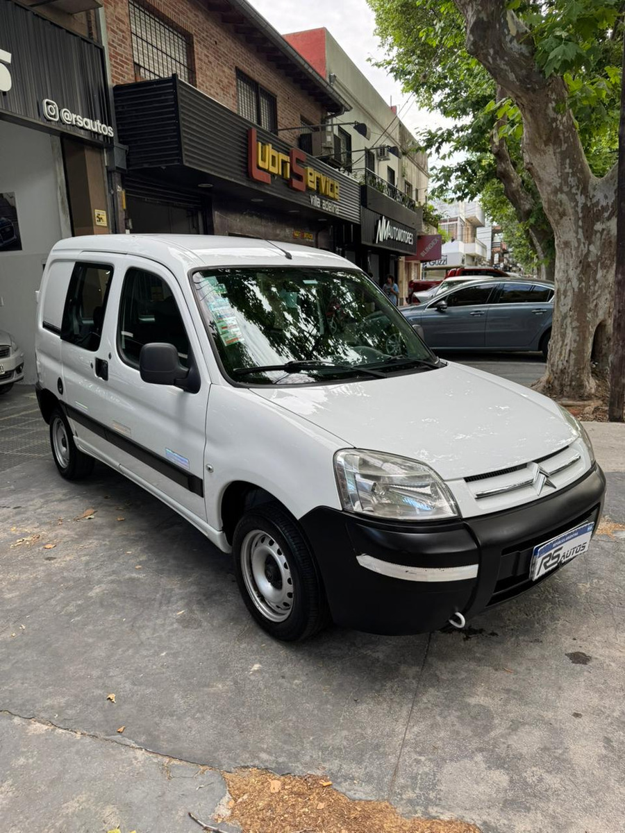 Citroën Berlingo Furgon 1.6 Hdi 92 Bussines - Imagen 11