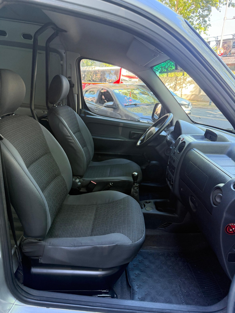 Peugeot Partner 1.6 Hdi Furgon Confort 92 - Imagen 18