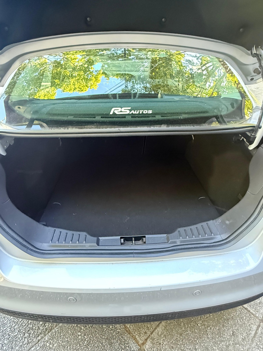 Ford Focus Iii 2.0 Sedan Se Plus At6 - Imagen 14