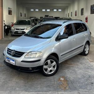 Volkswagen Suran 1.6 I Highline 60d