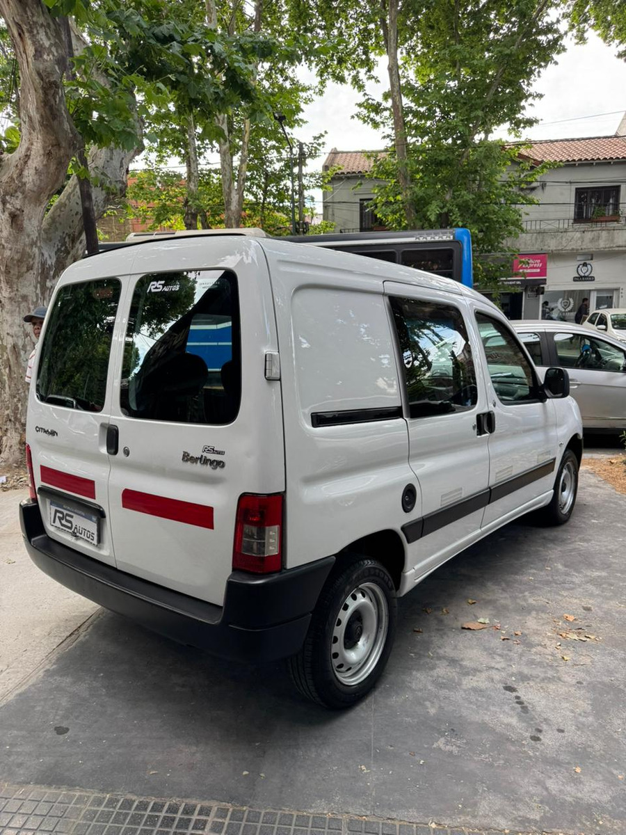 Citroën Berlingo Furgon 1.6 Hdi 92 Bussines - Imagen 12