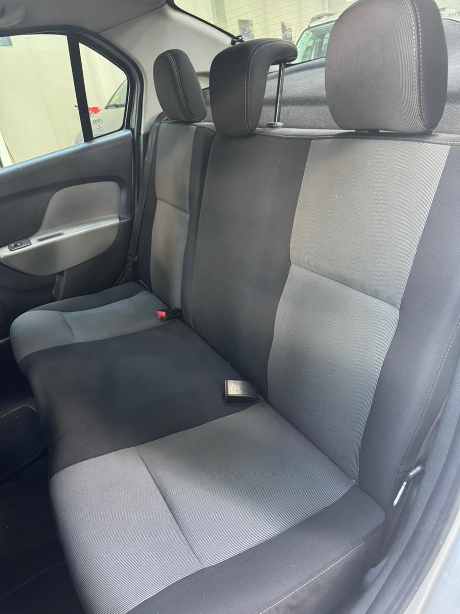 Renault Logan 1.6 Privilege 105cv - Imagen 16