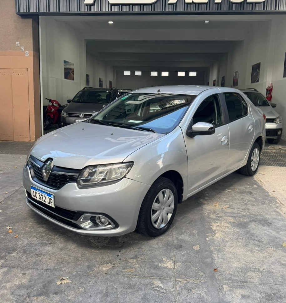 Renault Logan 1.6 Privilege 105cv - Imagen 3