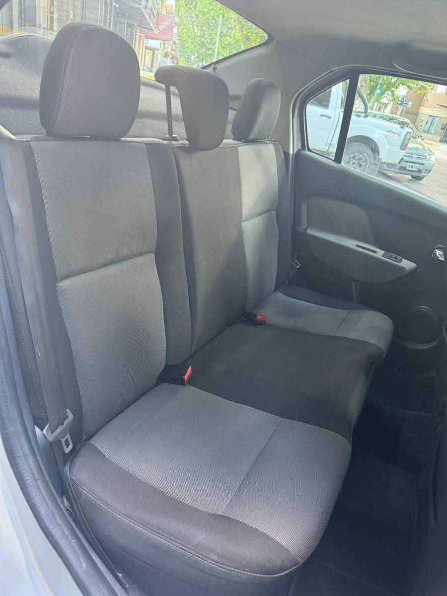 Renault Logan 1.6 Privilege 105cv - Imagen 17