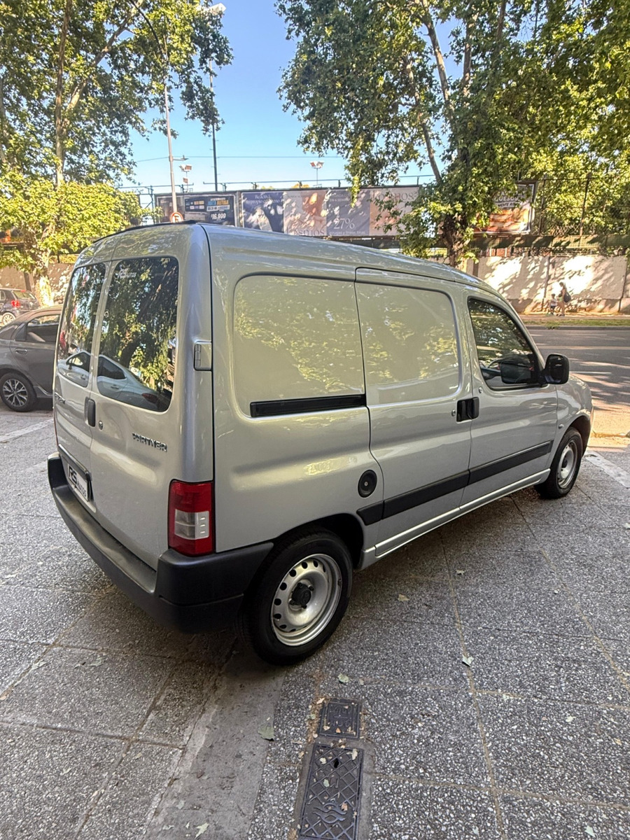 Peugeot Partner 1.6 Hdi Furgon Confort 92 - Imagen 6