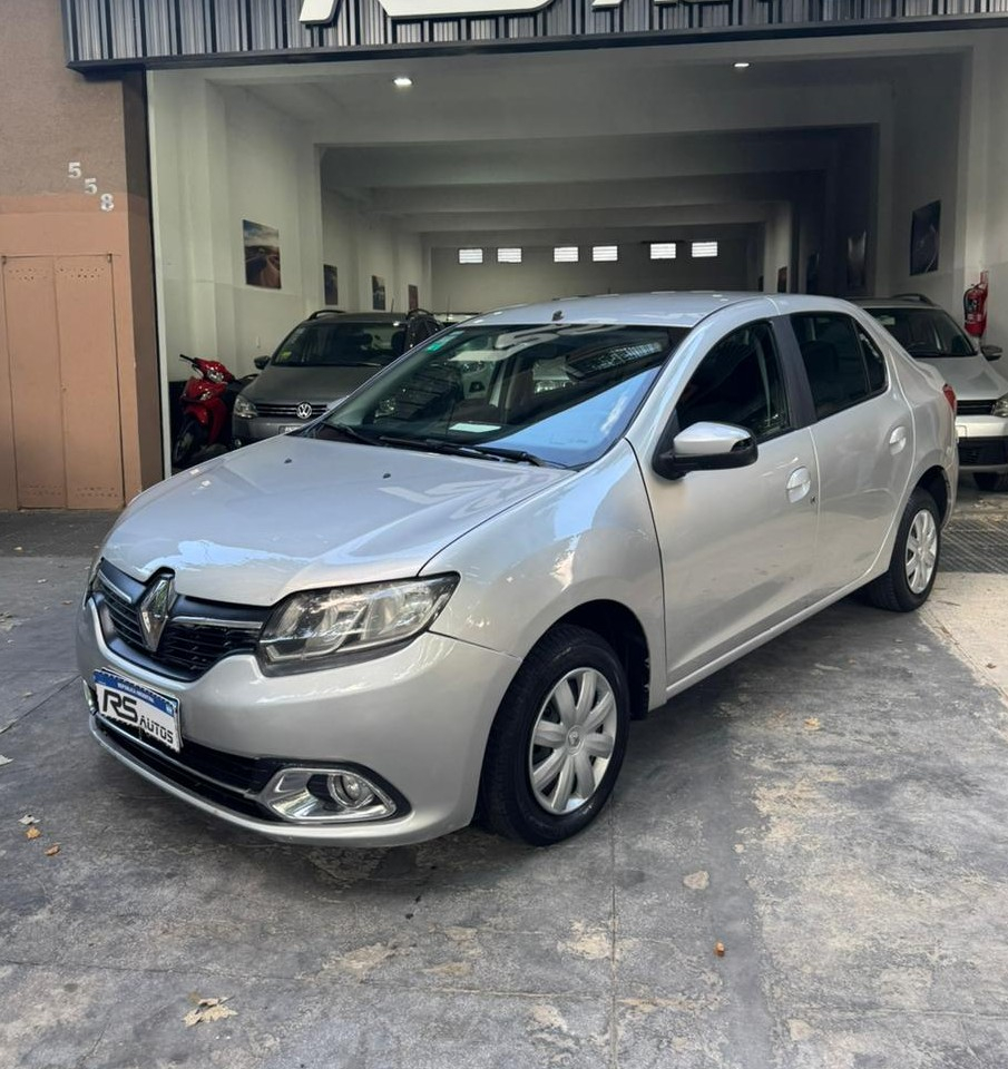Renault Logan 1.6 Privilege 105cv - Imagen 4