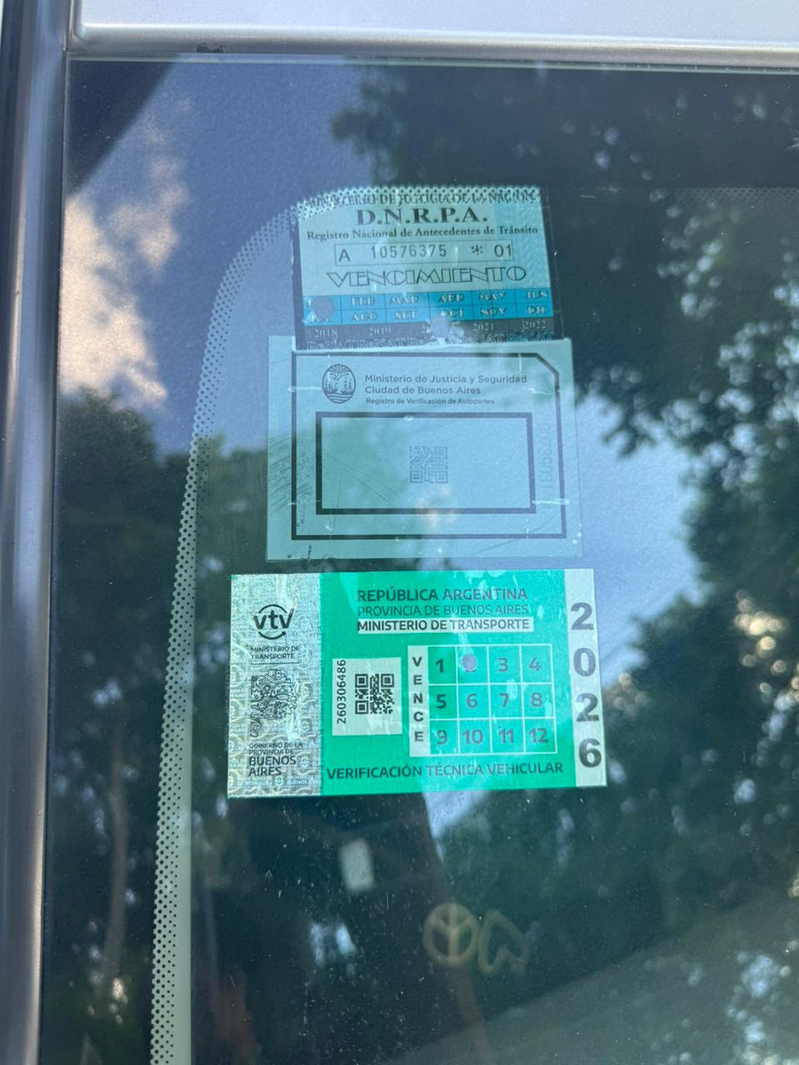 Renault Logan 1.6 Privilege 105cv - Imagen 25