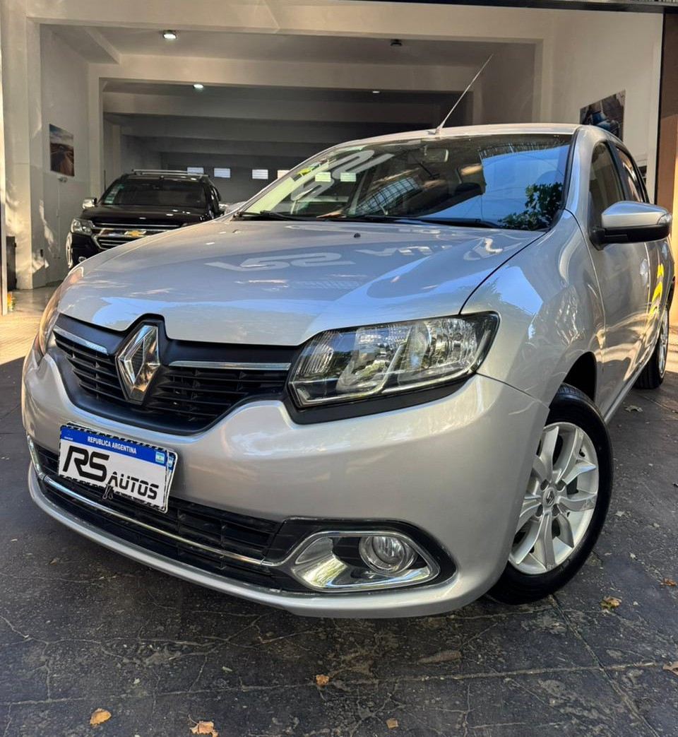 Renault Logan 1.6 Privilege 105cv - Imagen 3