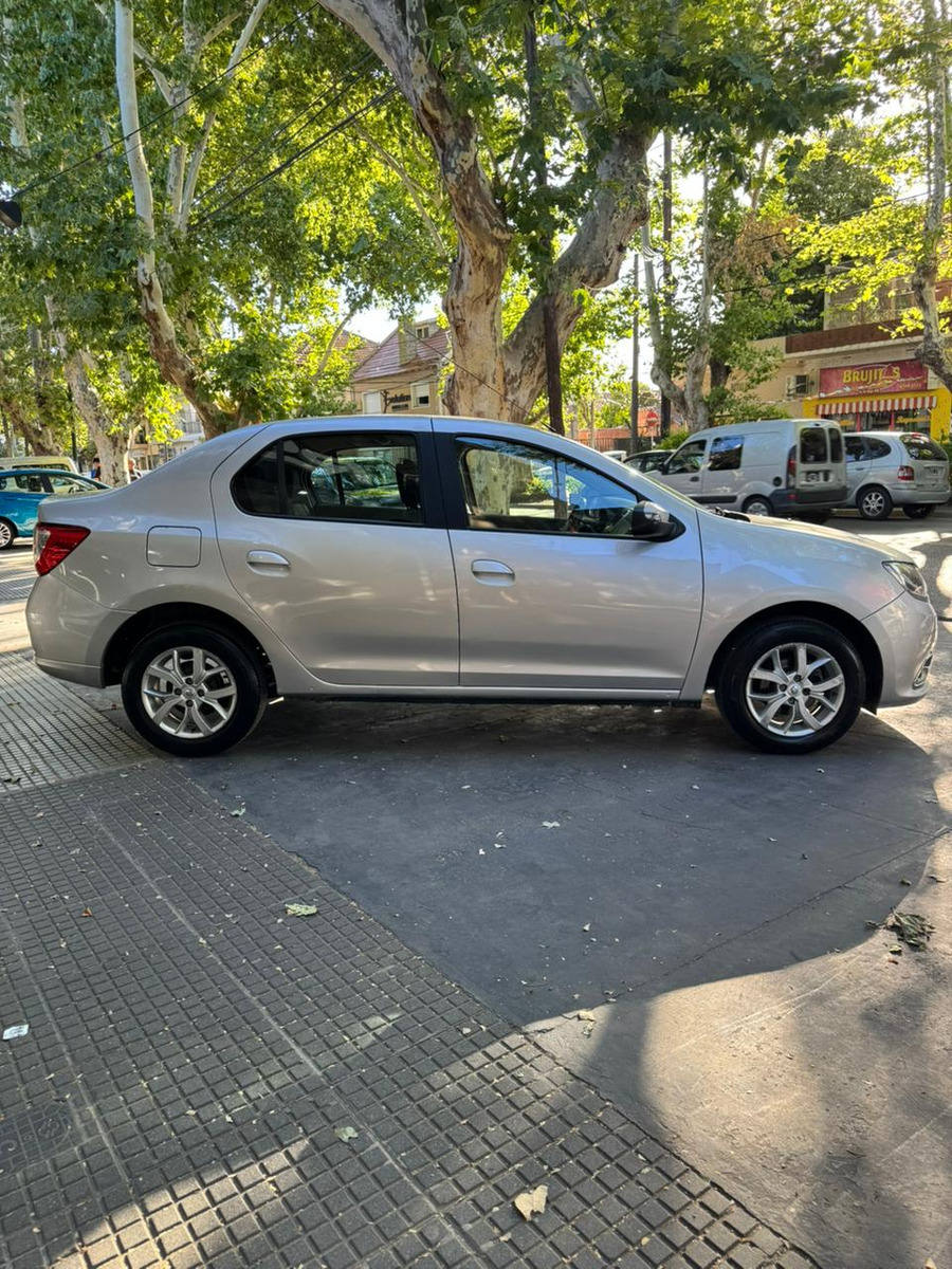 Renault Logan 1.6 Privilege 105cv - Imagen 7