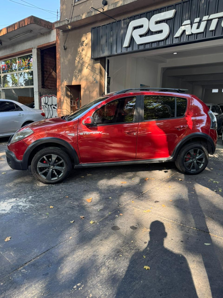 Renault Sandero Stepway 1.6 Privilege Nav 105cv - Imagen 5