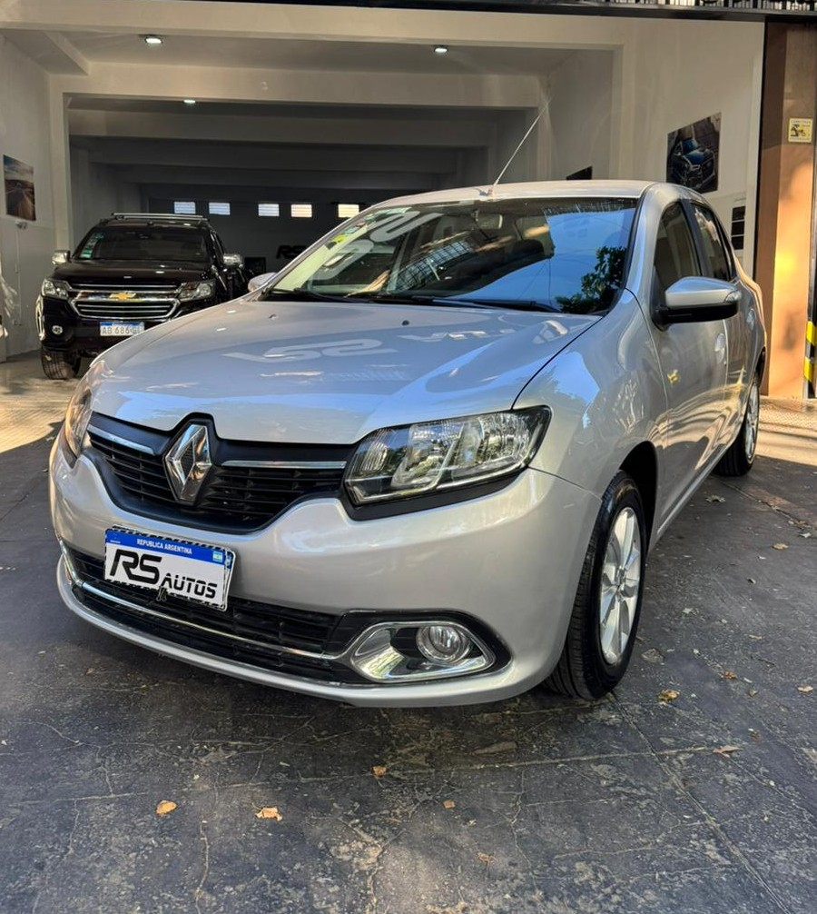 Renault Logan 1.6 Privilege 105cv - Imagen 4