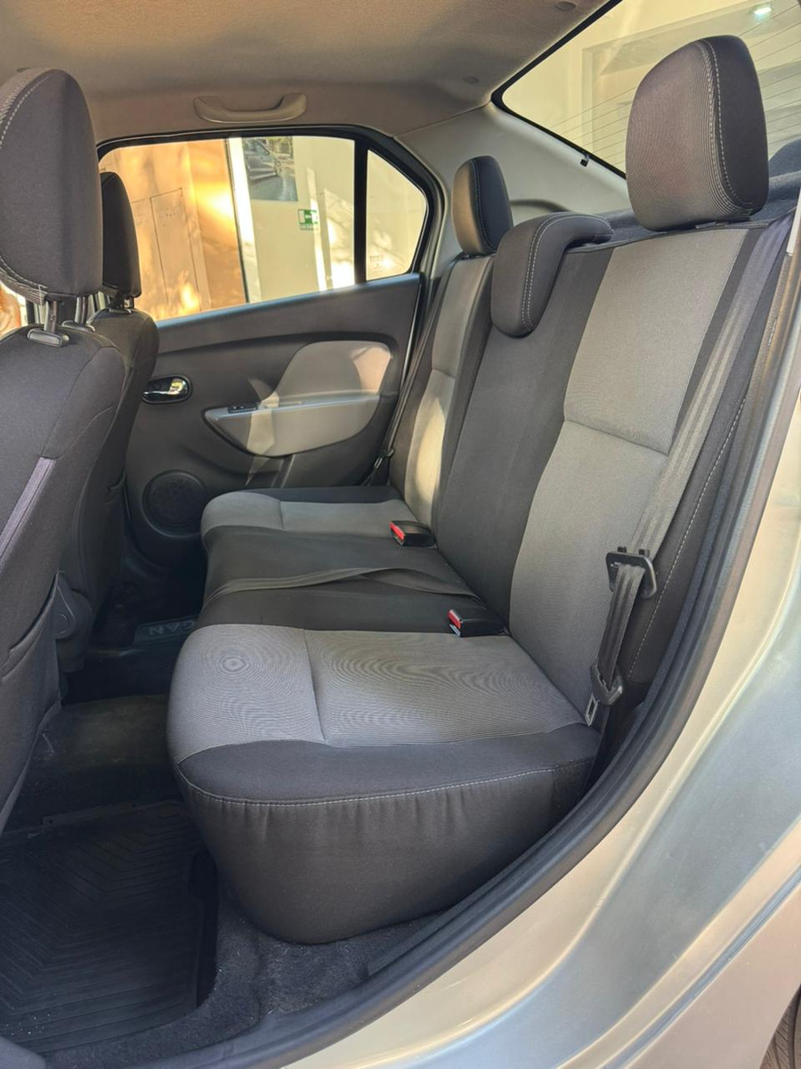 Renault Logan 1.6 Privilege 105cv - Imagen 19