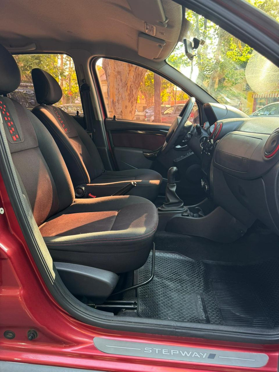 Renault Sandero Stepway 1.6 Privilege Nav 105cv - Imagen 23