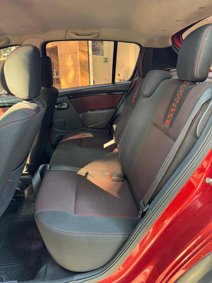 Renault Sandero Stepway 1.6 Privilege Nav 105cv - Imagen 17