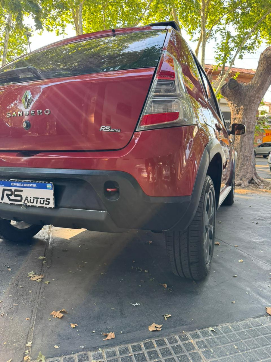Renault Sandero Stepway 1.6 Privilege Nav 105cv - Imagen 9