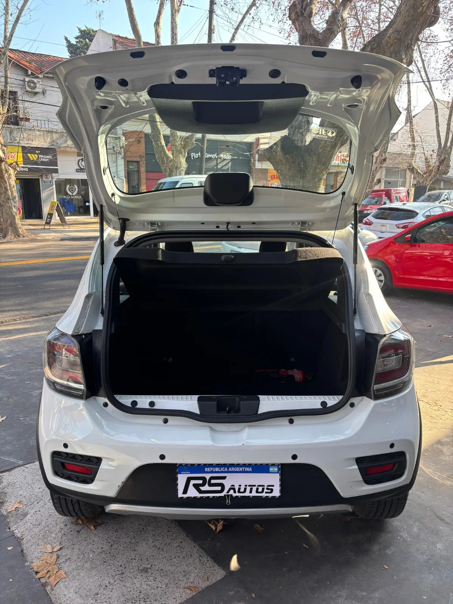 Renault Sandero Stepway 1.6 Privilege 105cv - Imagen 8