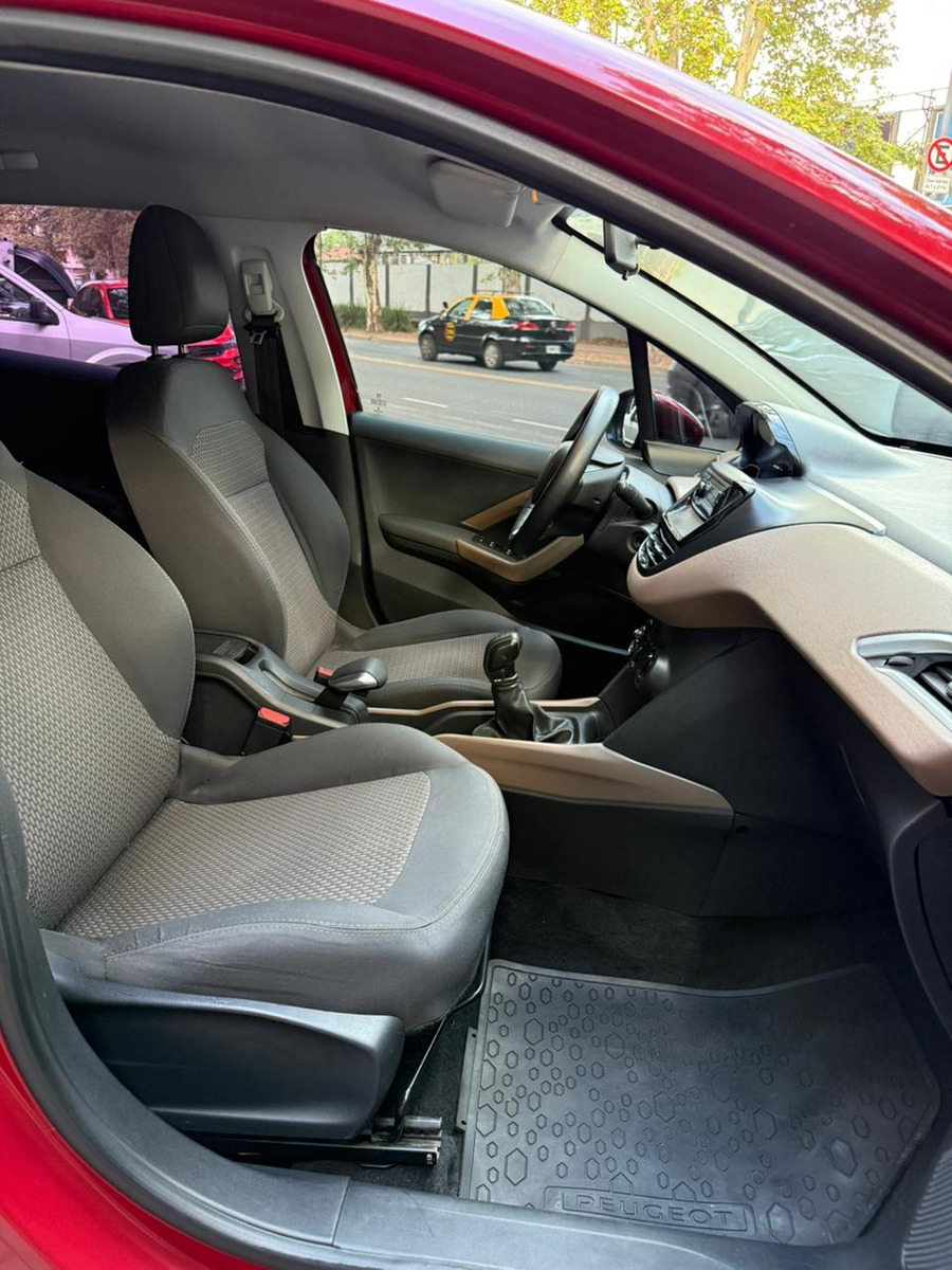 Peugeot 2008 1.6 Active - Imagen 11