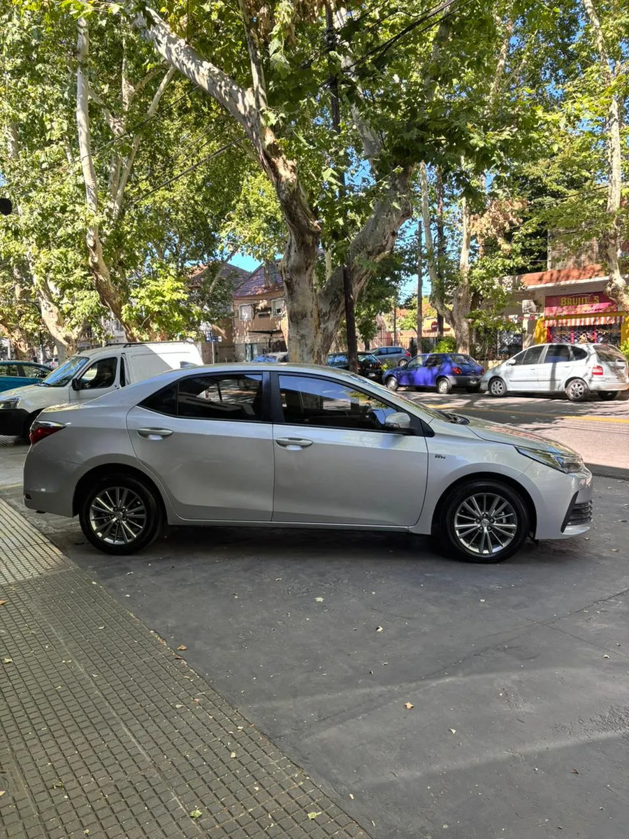 Toyota Corolla 1.8 Xei Mt 140cv - Imagen 4