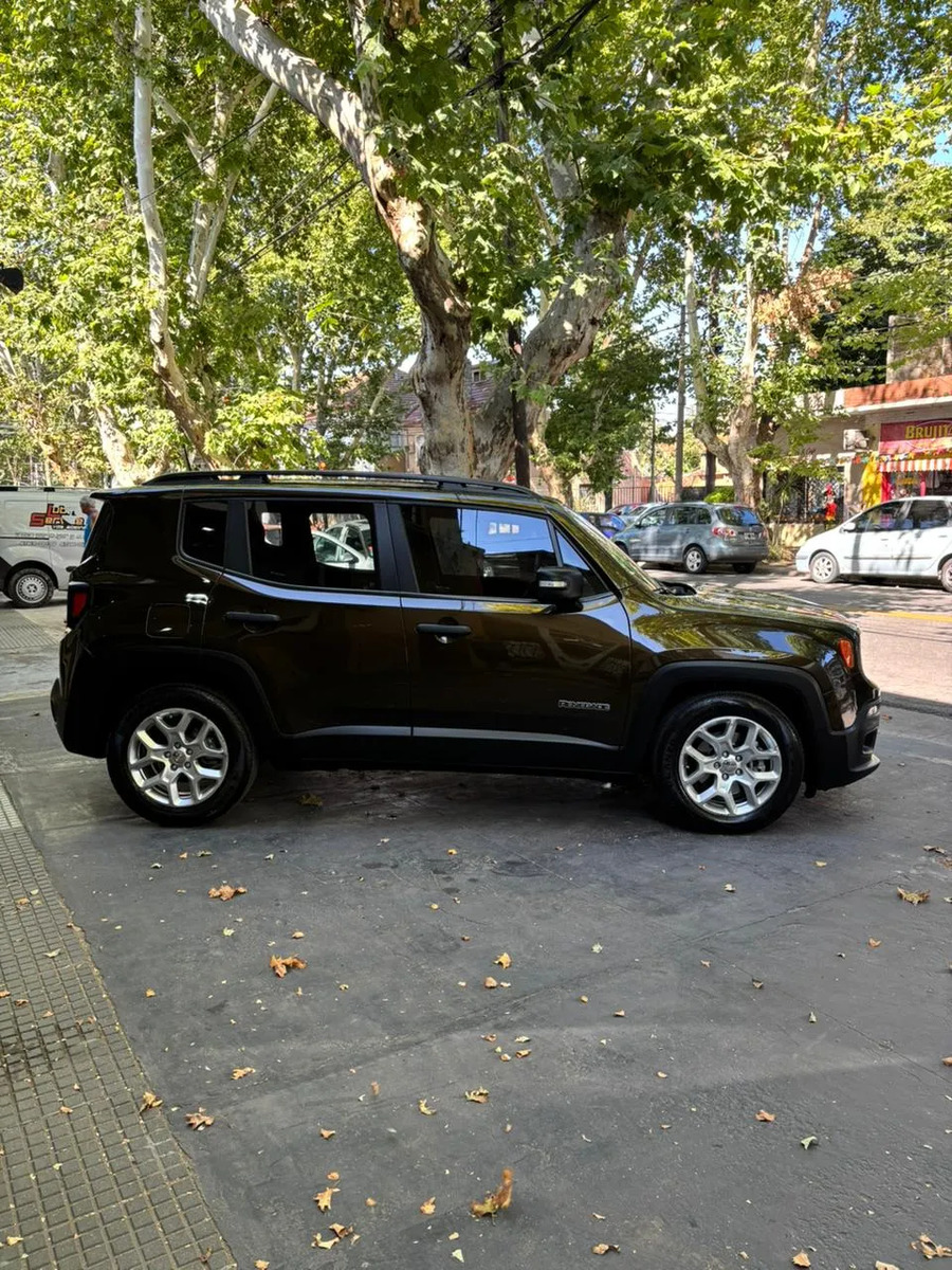 Jeep Renegade 1.8 Sport At Plus - Imagen 3
