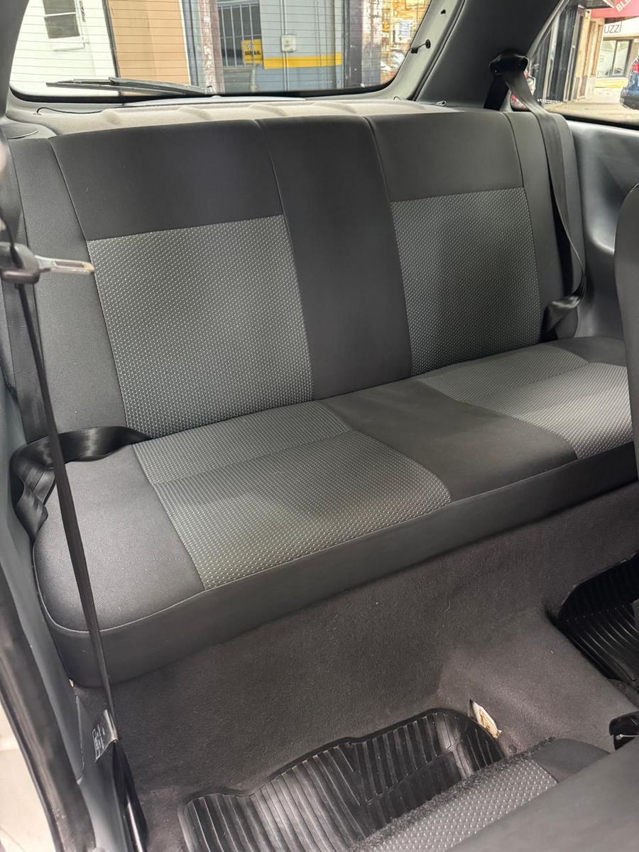 Volkswagen Gol 1.4 Power 83cv 3 P - Imagen 21