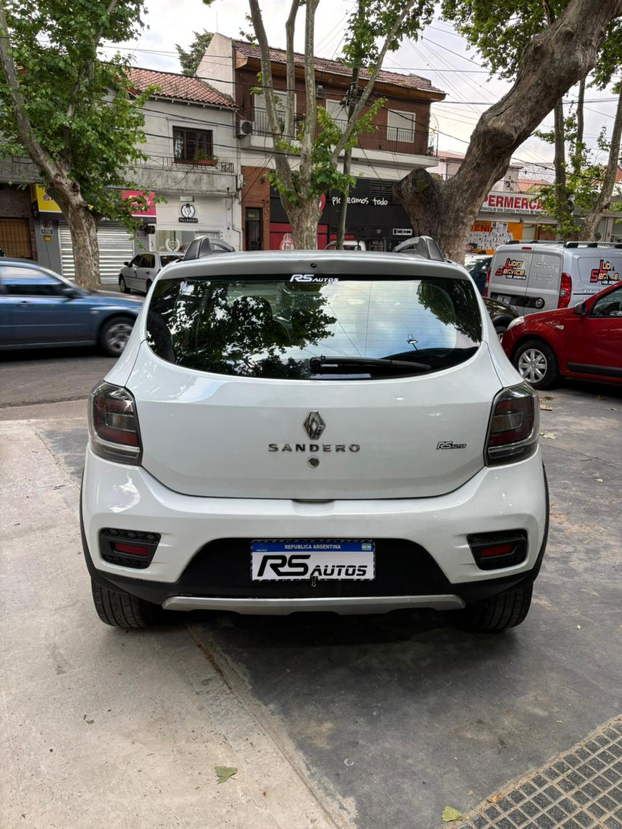 Renault Sandero Stepway 1.6 Privilege 105cv - Imagen 4