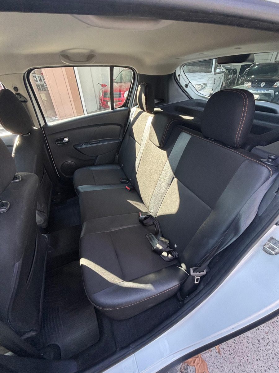 Renault Sandero Stepway 1.6 Privilege 105cv - Imagen 15