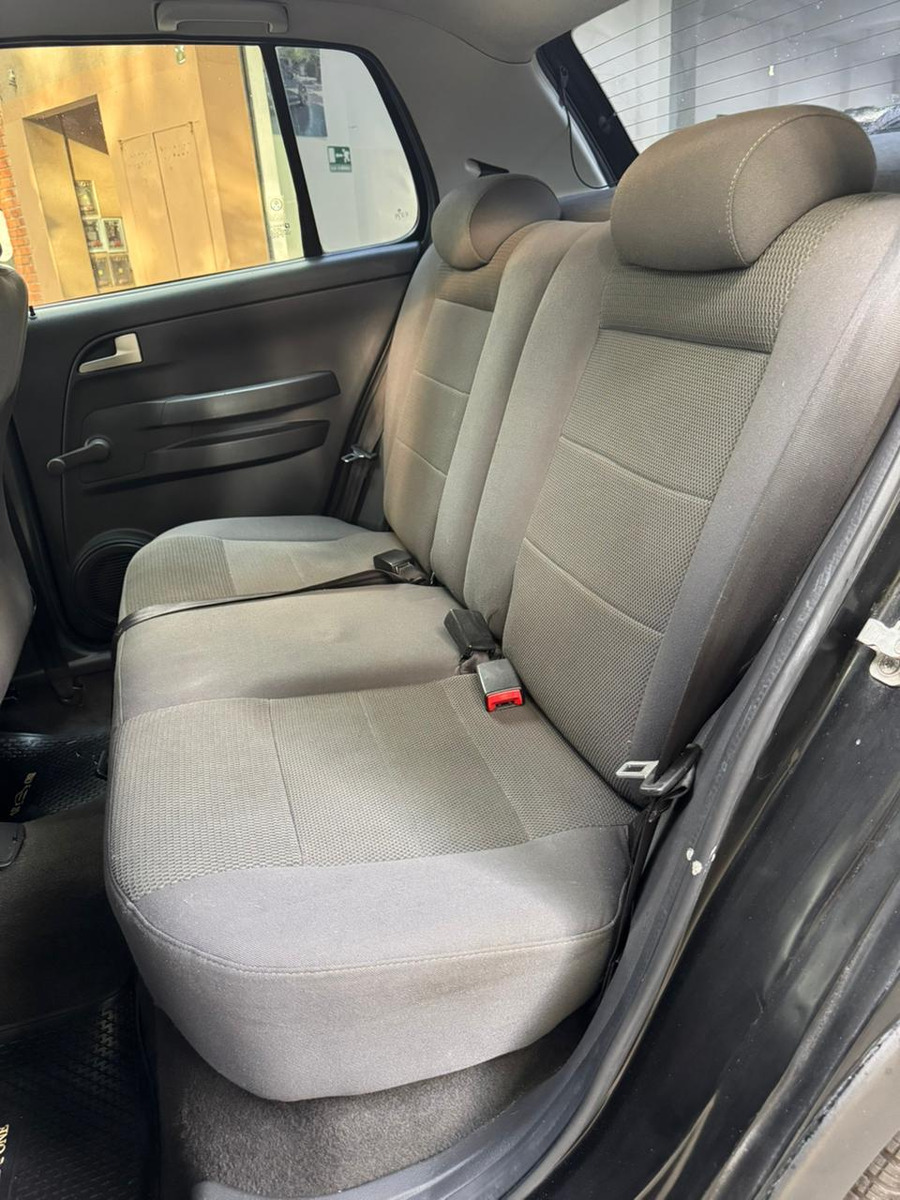 Volkswagen Crossfox 1.6 Comfortline - Imagen 15